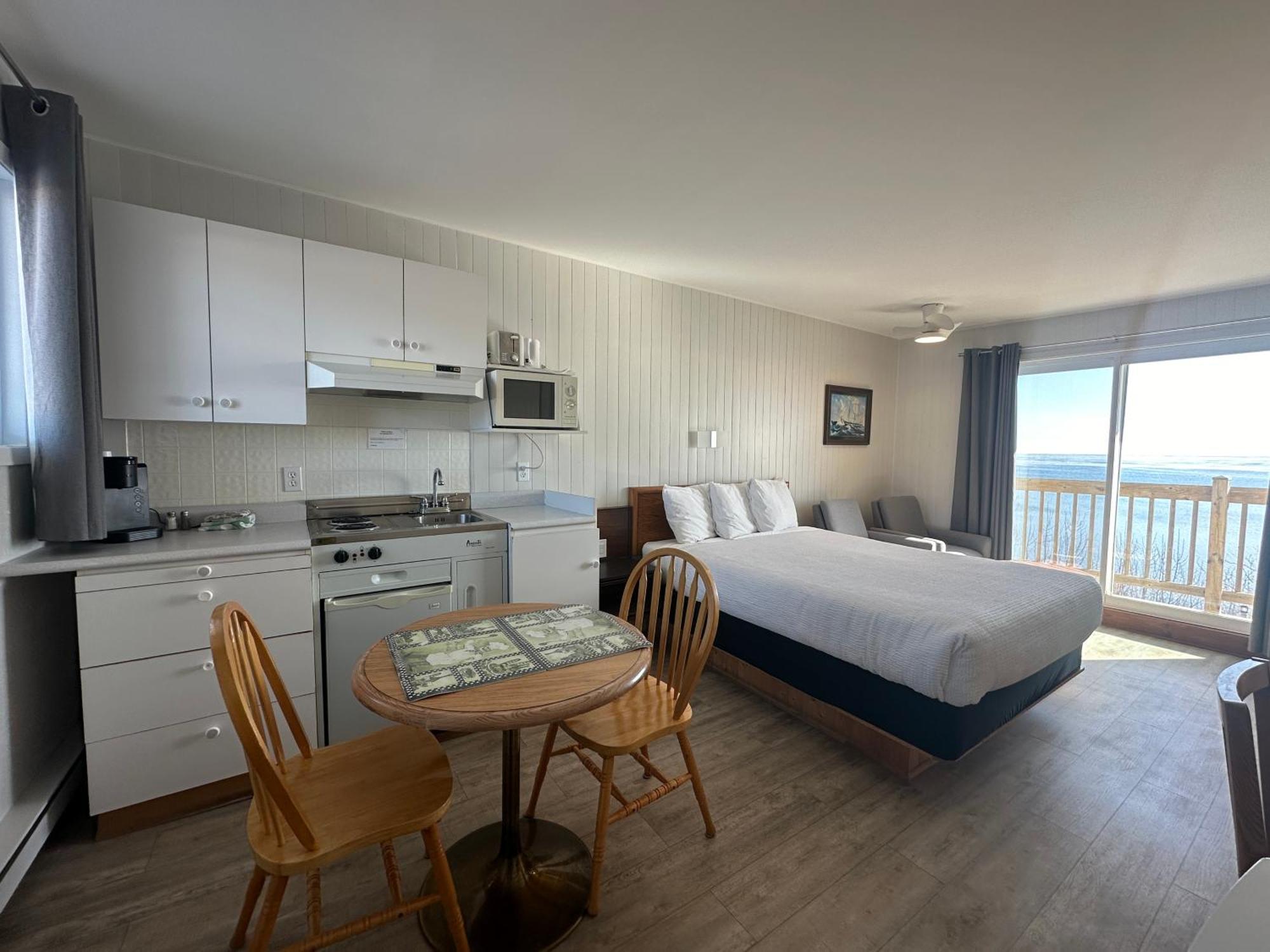 Motel Carleton Sur Mer Экстерьер фото