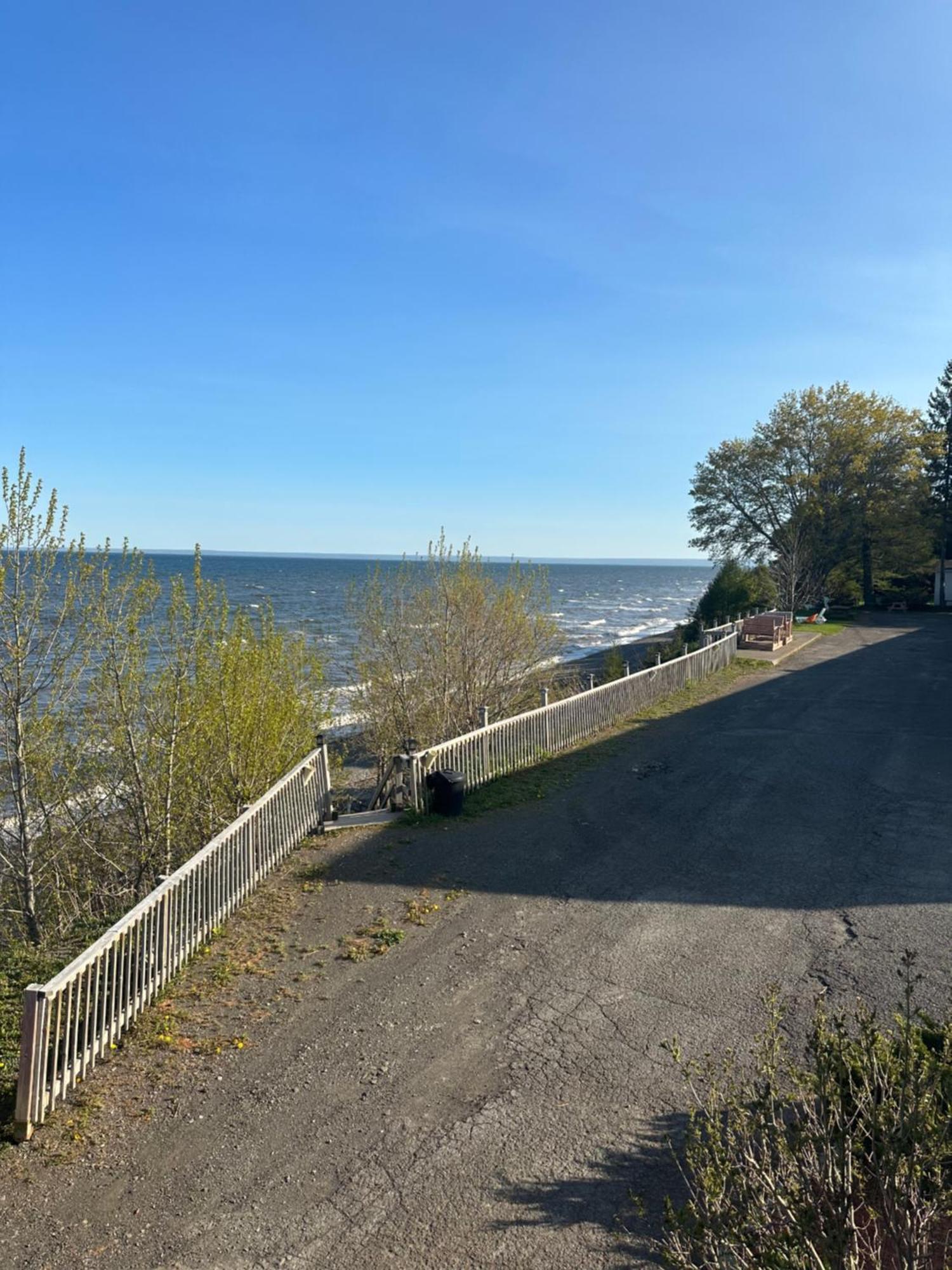 Motel Carleton Sur Mer Экстерьер фото