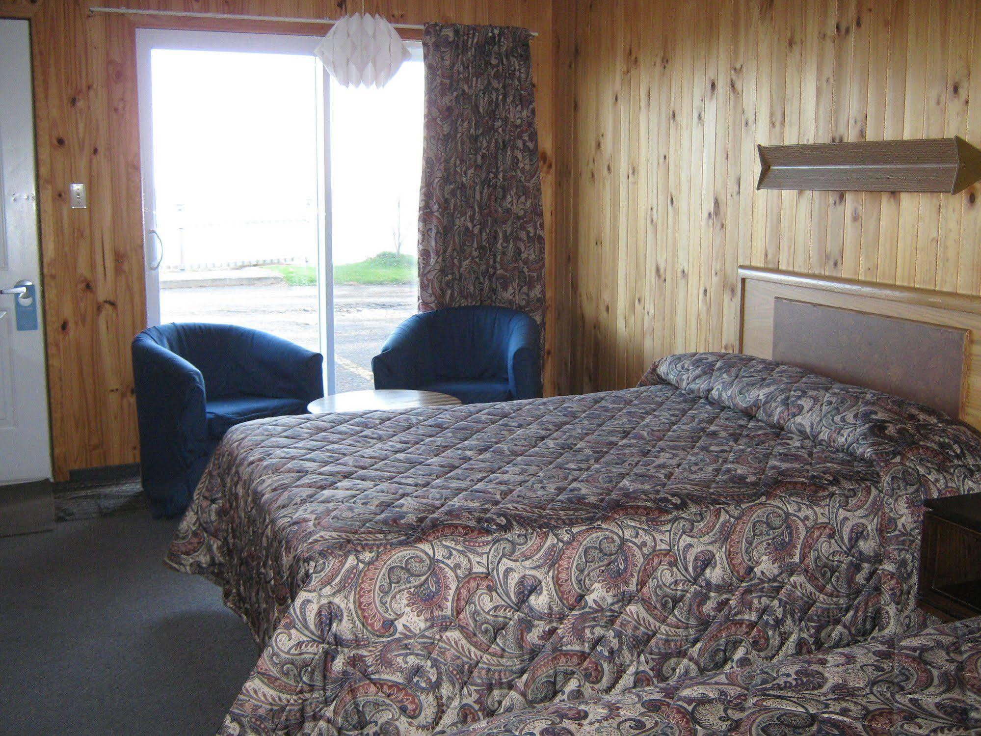 Motel Carleton Sur Mer Экстерьер фото